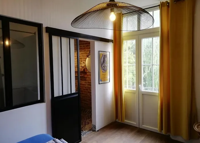 Henri 3* Flavy-le-Martel